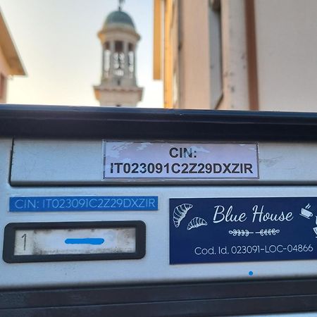 Blue House Apartment - San Massimo فيرونا المظهر الخارجي الصورة